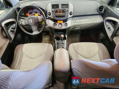 Zdjęcie 8 z 13 samochodu: 2007 TOYOTA RAV4 LIMITED VIN:JTMBK31V375014938 - miniatura