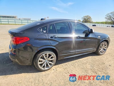 Trzecie zdjęcie samochodu z tyłu: 2017 BMW X4 XDRIVEM40I VIN:5UXXW7C37H0U26628 - miniatura