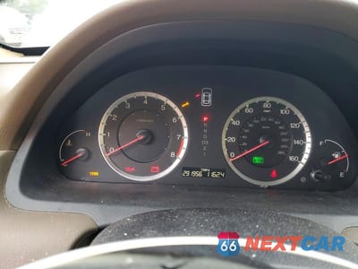 Zdjęcie 9 z 12 samochodu: 2008 HONDA ACCORD EX VIN:1HGCP267X8A108996 - miniatura