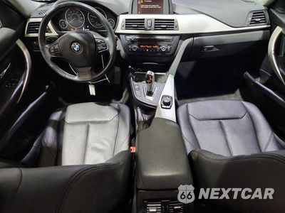Zdjęcie 8 z 12 samochodu: 2014 BMW 320 I XDRIVE VIN:WBA3C3G50ENS69369 - miniatura
