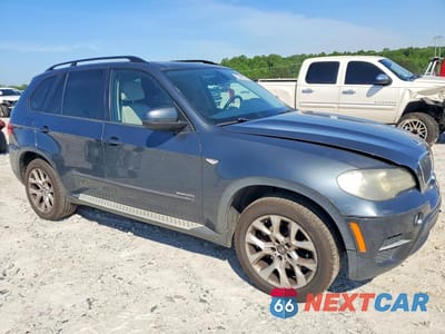 Czwarte zdjęcie samochodu z boku: 2011 BMW X5 XDRIVE35I VIN:5UXZV4C56BL404024 - miniatura