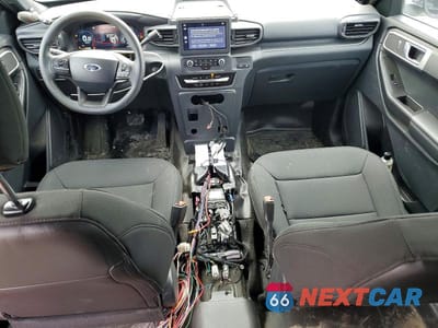Zdjęcie 8 z 14 samochodu: 2025 FORD EXPLORER POLICE INTERCEPTOR VIN:1FM5K8AWXSGA56048 - miniatura