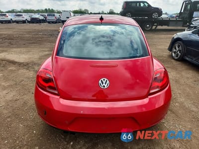 Zdjęcie 6 z 12 samochodu: 2012 VOLKSWAGEN BEETLE VIN:3VWJP7ATXCM602176 - miniatura