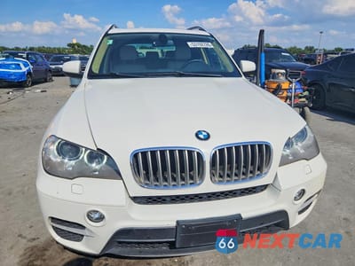 Piąte zdjęcie samochodu w środku: 2013 BMW X5 XDRIVE35D VIN:5UXZW0C54D0B91491 - miniatura