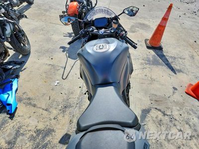 Zdjęcie 6 z 8 samochodu: 2025 KAWASAKI ZX636 K VIN:JKBZXJK10SA008696 - miniatura