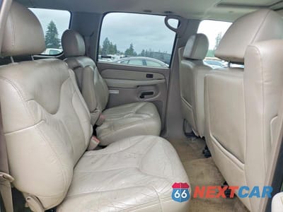 Zdjęcie 11 z 13 samochodu: 2002 GMC YUKON XL K1500 VIN:3GKFK16Z12G196839 - miniatura