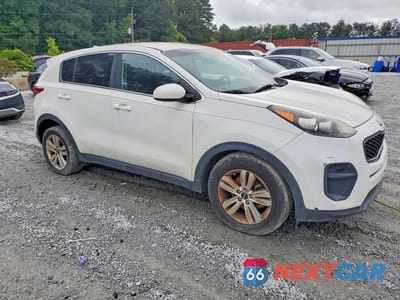 Czwarte zdjęcie samochodu z boku: 2019 KIA SPORTAGE LX VIN:KNDPM3AC2K7558150 - miniatura
