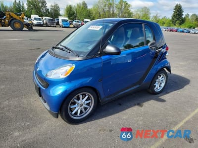 2008 SMART FORTWO 2D WMEEJ31X58K180206 - główne zdjęcie licytacji z USA - miniatura