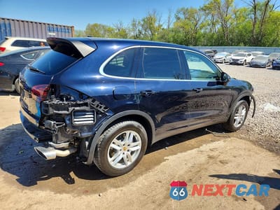 Trzecie zdjęcie samochodu z tyłu: 2016 PORSCHE CAYENNE VIN:WP1AA2A23GKA13223 - miniatura
