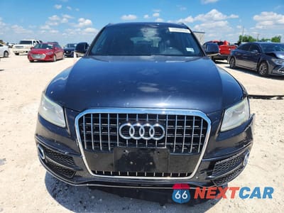Piąte zdjęcie samochodu w środku: 2017 AUDI Q5 PREMIUM PLUS VIN:WA1M2AFP6HA097162 - miniatura