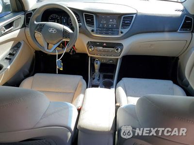Zdjęcie 8 z 13 samochodu: 2018 HYUNDAI TUCSON SEL VIN:KM8J3CA4XJU723262 - miniatura