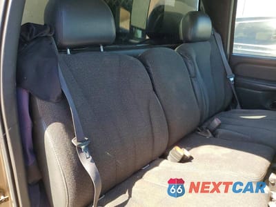Zdjęcie 11 z 13 samochodu: 2001 CHEVROLET SILVERADO C2500 HEAVY DUTY VIN:1GCHC24U01Z330981 - miniatura