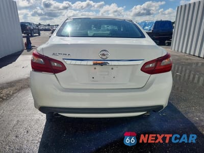 Zdjęcie 6 z 12 samochodu: 2018 NISSAN ALTIMA 2.5 S VIN:1N4AL3AP5JC296860 - miniatura