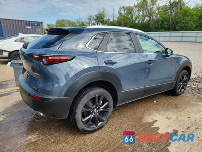 Trzecie zdjęcie samochodu z tyłu: 2024 MAZDA CX-30 PREFERRED VIN:3MVDMBCM5RM645767 - miniatura