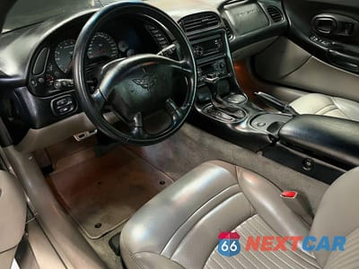 Zdjęcie 9 z 14 samochodu: 1998 CHEV CORVETTE VIN:1G1YY22G4W5128490 - miniatura
