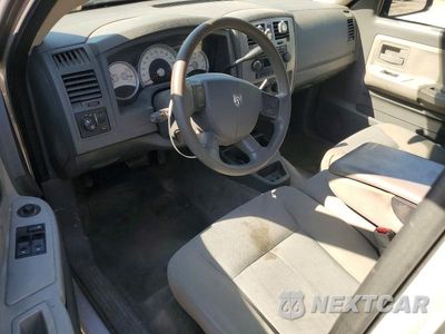 Zdjęcie 8 z 12 samochodu: 2006 DODGE DAKOTA SLT VIN:1D7HE42K86S714181 - miniatura