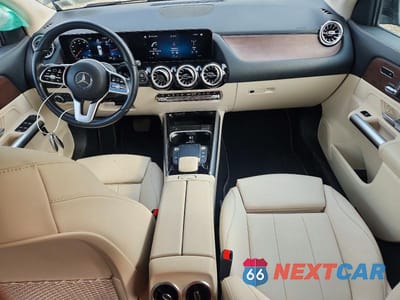 Zdjęcie 8 z 13 samochodu: 2023 MERCEDES-BENZ GLA 250 4MATIC VIN:W1N4N4HB9PJ480844 - miniatura