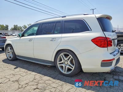 Drugie zdjęcie samochodu z przodu: 2015 MERCEDES-BENZ GL 550 4MATIC VIN:4JGDF7DEXFA544969 - miniatura