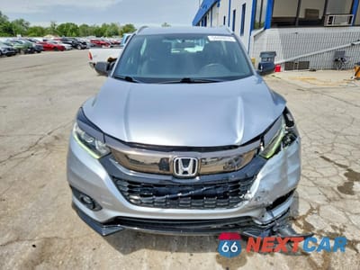 Piąte zdjęcie samochodu w środku: 2019 HONDA HR-V SPORT VIN:3CZRU6H15KG725145 - miniatura
