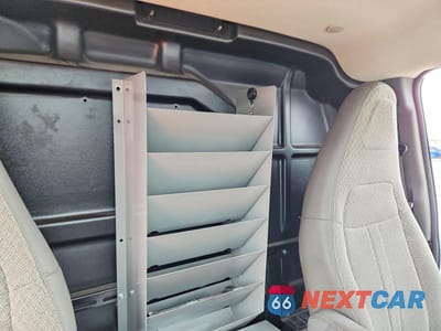 Zdjęcie 10 z 13 samochodu: 2019 CHEVROLET EXPRESS G3500 VIN:1GCZGHFG2K1330080 - miniatura