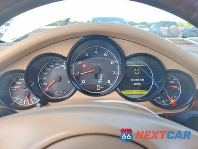 Zdjęcie 9 z 12 samochodu: 2012 PORSCHE PANAMERA 2 VIN:WP0AA2A73CL072726 - miniatura