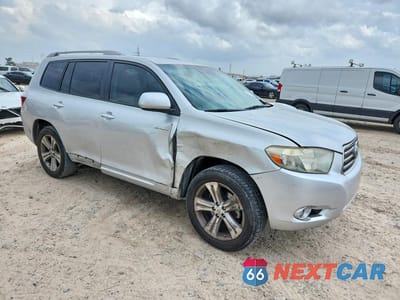 Czwarte zdjęcie samochodu z boku: 2009 TOYOTA HIGHLANDER SPORT VIN:JTEDS43A792082300 - miniatura