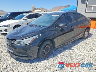2018 CHEVROLET CRUZE LS 1G1BC5SM6J7242029 - główne zdjęcie licytacji z USA - miniatura