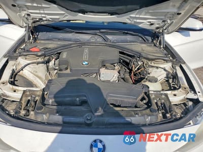 Zdjęcie 11 z 12 samochodu: 2013 BMW 320 I VIN:WBA3B1C54DK128690 - miniatura