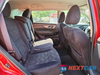 Zdjęcie 10 z 12 samochodu: 2016 NISSAN ROGUE S VIN:JN8AT2MV5GW134852 - miniatura