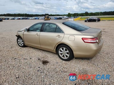 Drugie zdjęcie samochodu z przodu: 2011 TOYOTA CAMRY LE VIN:4T1BF3EK5BU708643 - miniatura