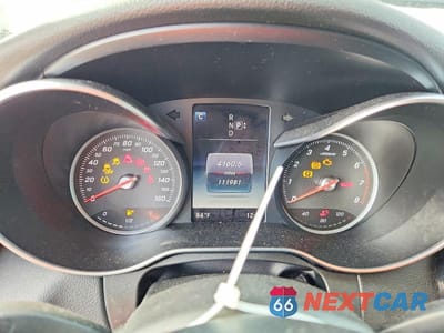 Zdjęcie 9 z 13 samochodu: 2015 MERCEDES-BENZ C 300 VIN:55SWF4JB7FU068112 - miniatura