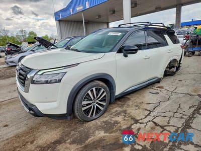 2023 NISSAN PATHFINDER PLATINUM 5N1DR3DK8PC247534 - główne zdjęcie licytacji z USA - miniatura