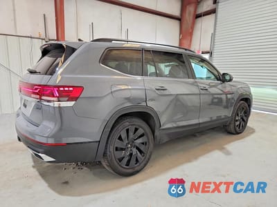 Trzecie zdjęcie samochodu z tyłu: 2026 VOLKSWAGEN ATLAS SE VIN:1V2HN2CA8TC521151 - miniatura