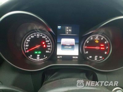 Zdjęcie 9 z 12 samochodu: 2017 MERCEDES-BENZ C 300 4MATIC VIN:55SWF4KB7HU191393 - miniatura