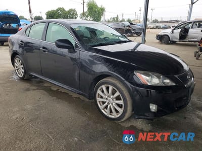 Czwarte zdjęcie samochodu z boku: 2008 LEXUS IS 250 VIN:JTHCK262685027227 - miniatura