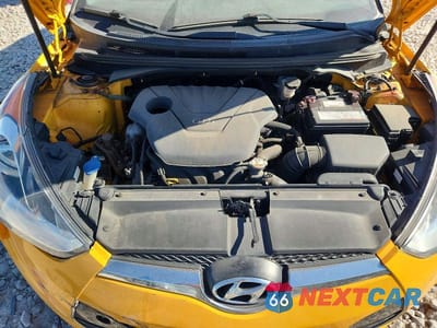 Zdjęcie 11 z 12 samochodu: 2013 HYUNDAI VELOSTER BASE VIN:KMHTC6AD5DU149183 - miniatura