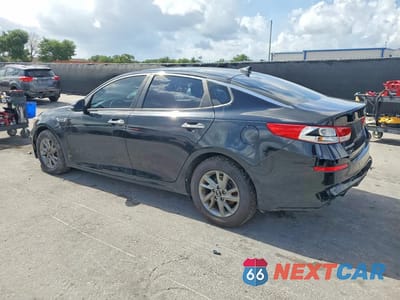 Drugie zdjęcie samochodu z przodu: 2019 KIA OPTIMA LX VIN:5XXGT4L37KG339729 - miniatura
