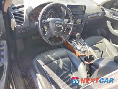 Zdjęcie 8 z 13 samochodu: 2010 AUDI Q5 PREMIUM PLUS VIN:WA1LKAFP7AA079674 - miniatura