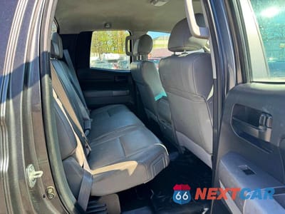 Zdjęcie 9 z 11 samochodu: 2013 TOYOTA TUNDRA DOUBLE CAB SR5 VIN:5TFUM5F17DX049342 - miniatura