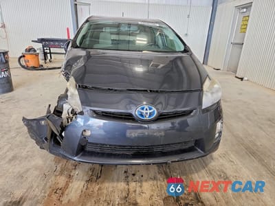 Piąte zdjęcie samochodu w środku: 2010 TOYOTA PRIUS V VIN:JTDKN3DU3A0083496 - miniatura