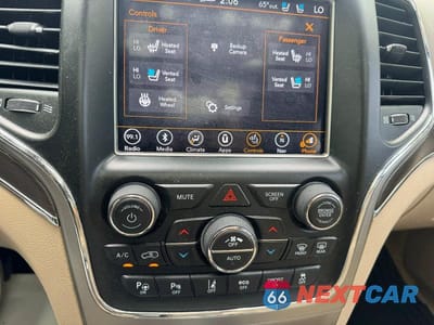 Zdjęcie 11 z 13 samochodu: 2018 JEEP GRAND CHEROKEE OVERLAND VIN:1C4RJFCT6JC104487 - miniatura