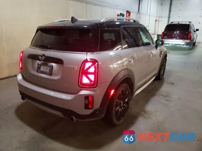 Trzecie zdjęcie samochodu z tyłu: 2022 MINI COOPER S COUNTRYMAN ALL4 VIN:WMZ83BR06N3P11619 - miniatura