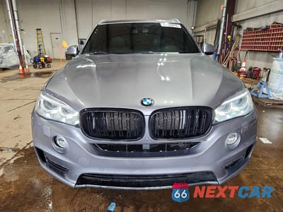 Piąte zdjęcie samochodu w środku: 2017 BMW X5 XDRIVE35I VIN:5UXKR0C50H0V66675 - miniatura
