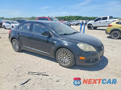 Czwarte zdjęcie samochodu z boku: 2010 SUZUKI KIZASHI SLS VIN:JS2RF9A71A6100148 - miniatura