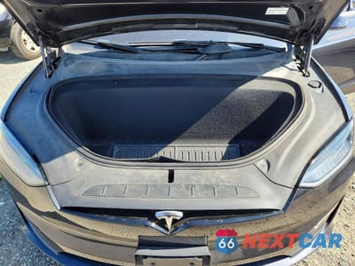 Zdjęcie 11 z 13 samochodu: 2023 TESLA MODEL X VIN:7SAXCAE58PF424945 - miniatura