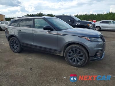 Czwarte zdjęcie samochodu z boku: 2018 LAND ROVER RANGE ROVER VELAR R-DYNAMIC SE VIN:SALYL2RX3JA735095 - miniatura