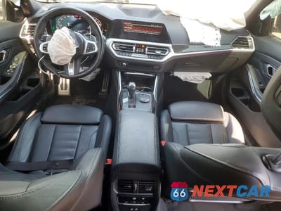 Zdjęcie 8 z 12 samochodu: 2021 BMW 530 VIN:3MW5U9J05M8B50465 - miniatura