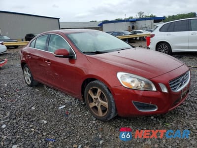 Czwarte zdjęcie samochodu z boku: 2012 VOLVO S60 T5 VIN:YV1622FS8C2039527 - miniatura