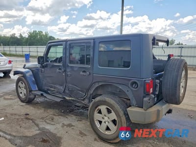Drugie zdjęcie samochodu z przodu: 2008 JEEP WRANGLER UNLIMITED SAHARA VIN:1J4GA59138L604358 - miniatura