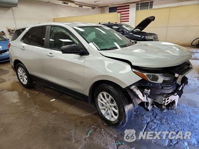 Czwarte zdjęcie samochodu z boku: 2020 CHEVROLET EQUINOX LS VIN:3GNAXHEV0LS689867 - miniatura